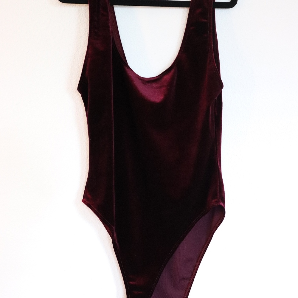 Velvet burgundy body blouse